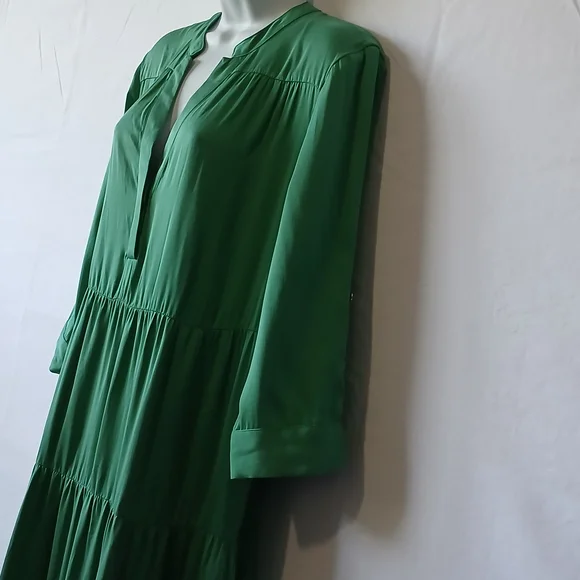 Chico's  Green Maxi Dress Maxi Drop Waist Tiered Sz 8 Casual Boho Peasant Office - Picture 3 of 11